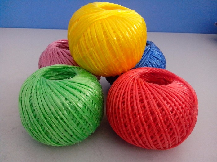 Ghem sfoară colorată 60 g / 40 ml